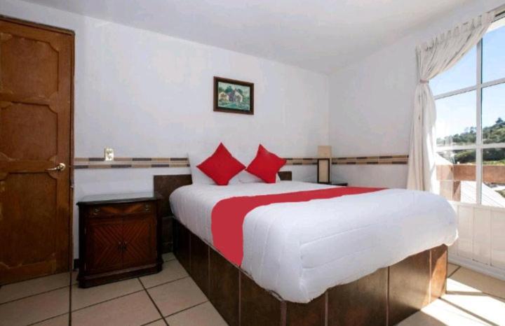 Hotel Real Cortes Минераль-дель-Монте Экстерьер фото