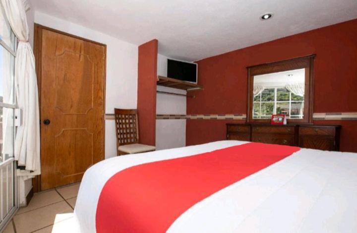 Hotel Real Cortes Минераль-дель-Монте Экстерьер фото
